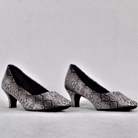 Mid-heel pumps 7W faux-snake black, gray, white - Picture 1 of 16